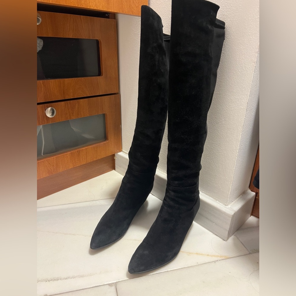 Stuart Weitzman 7.5 Suede Boots! - image 3